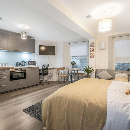 Spacious & Cosy Studio Flat In The Heart Of Edinburgh City Centre Exteriör bild