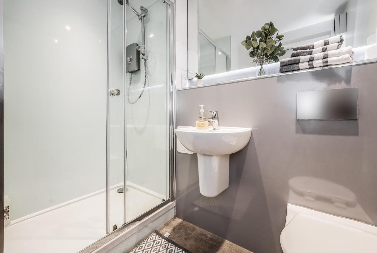 Spacious & Cosy Studio Flat In The Heart Of Edinburgh City Centre Exteriör bild