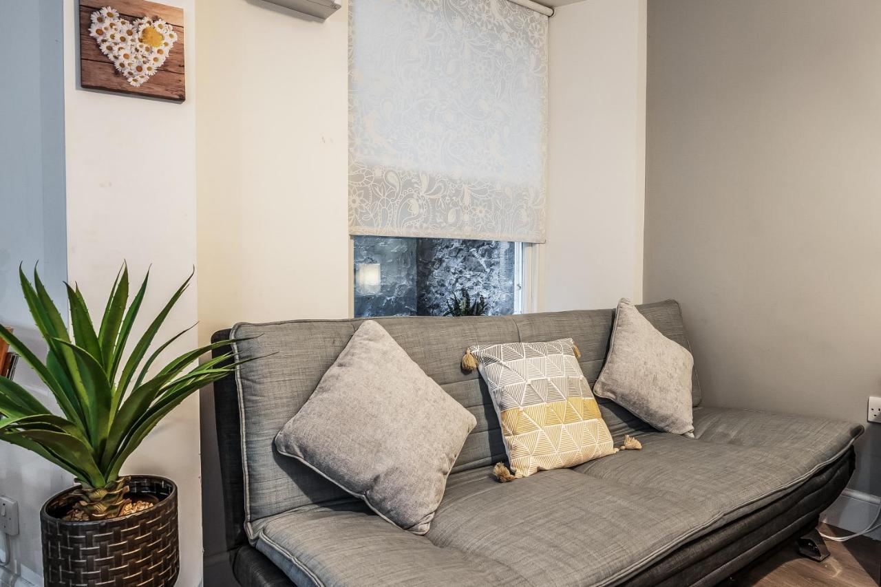 Spacious & Cosy Studio Flat In The Heart Of Edinburgh City Centre Exteriör bild